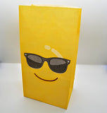 Emoji paper gift bags with sticker
